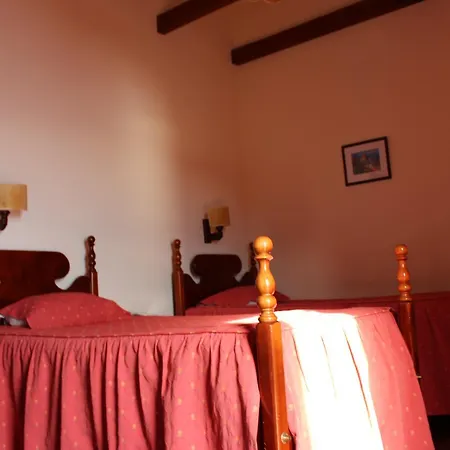 Residencial O Curtado Ξενοδοχείο Santana (Madeira)